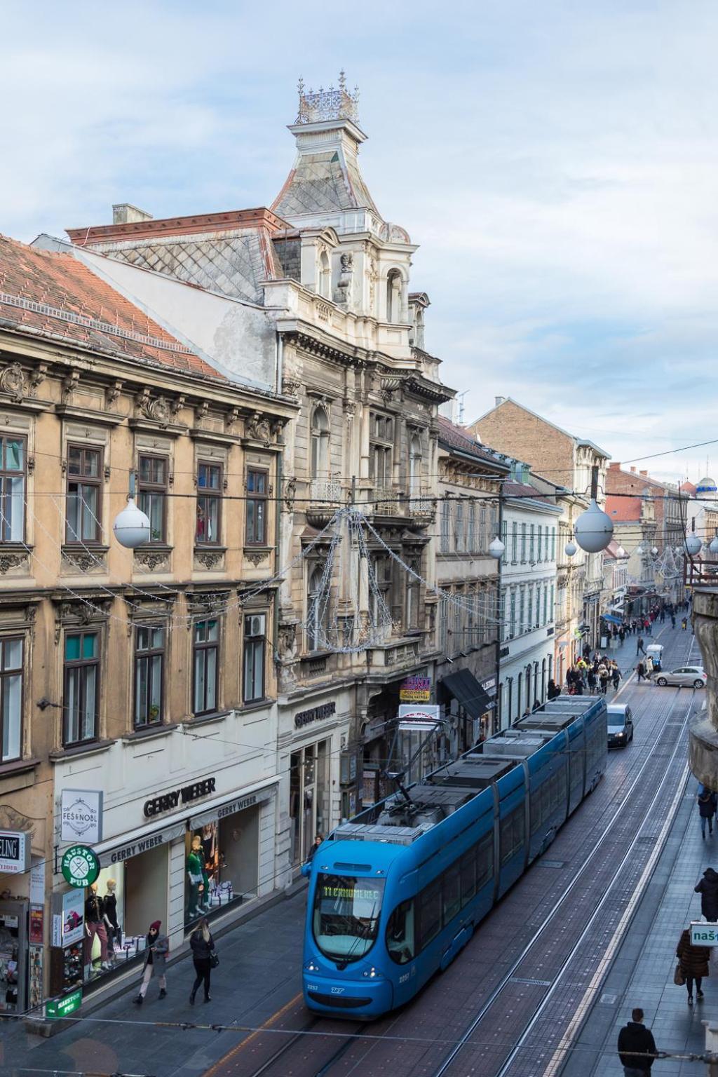 Pierrot & Pierrette Apartment Zagreb Luaran gambar