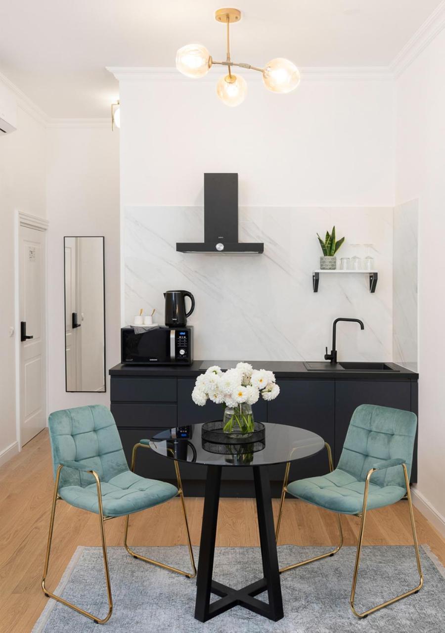 Pierrot & Pierrette Apartment Zagreb Luaran gambar