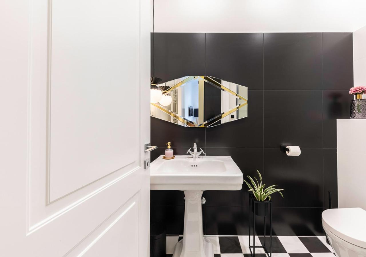 Pierrot & Pierrette Apartment Zagreb Luaran gambar