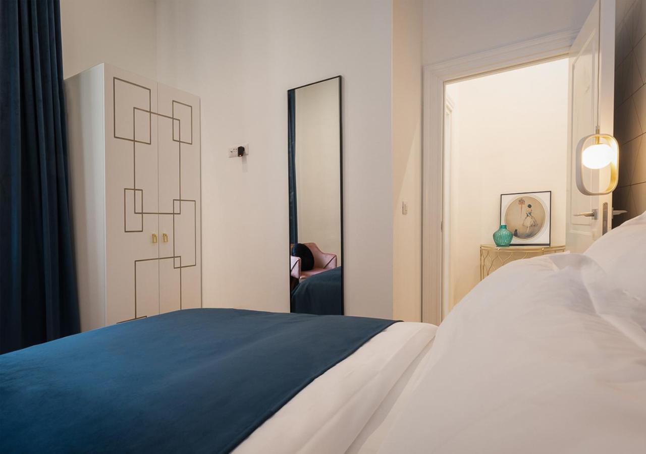 Pierrot & Pierrette Apartment Zagreb Luaran gambar